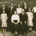 Ana do Carmo, com os pais e os irmãos, em 1939