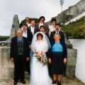 Isabel com os pais e irmãos no dia do casamento