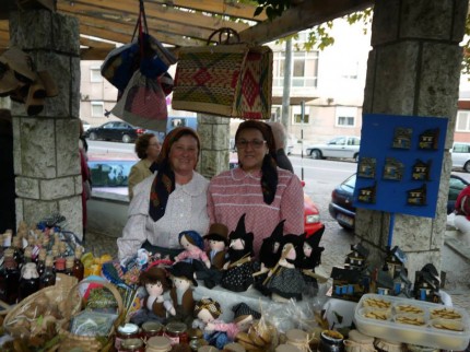 A banquinha com produtos regionais de Soito da Ruiva